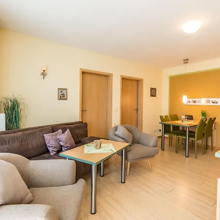 Am Weststrand Apartmenthaus Bellamare * Ostseebad Kühlungsborn