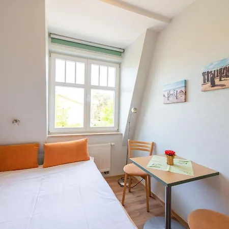 Am Weststrand Apartmenthaus Bellamare Apartmanhotel *