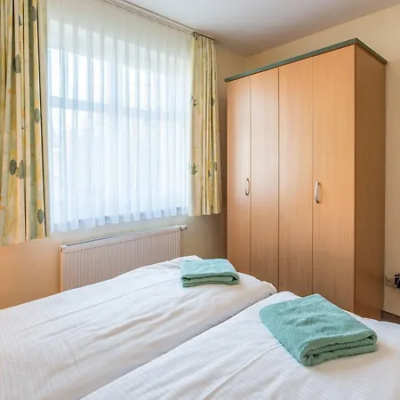Am Weststrand Apartmenthaus Bellamare Apart Otel