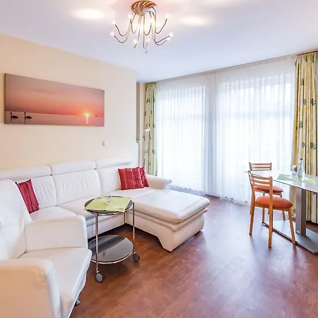 Am Weststrand Apartmenthaus Bellamare Aparthotel 4*