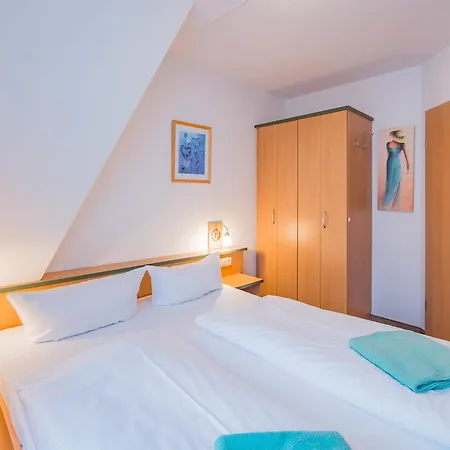 Am Weststrand Apartmenthaus Bellamare Apartmanhotel *